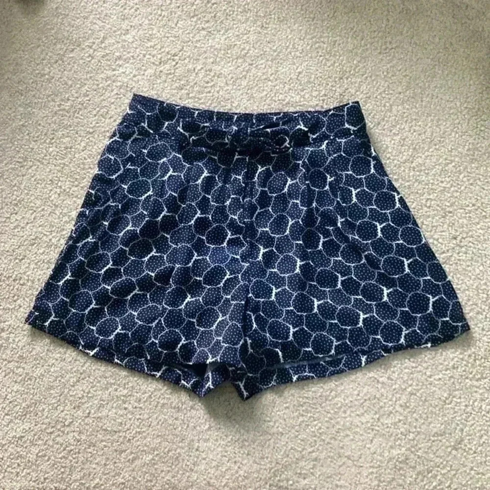 Armani exchange high rise blue and white patterned flowy shorts in size 0